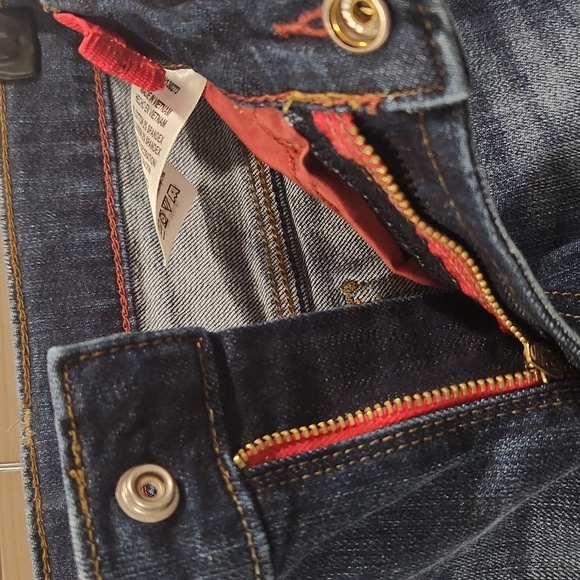 NWOT Wrangler Girls's Slim Fit Blue Jeans - Picture 10 of 12